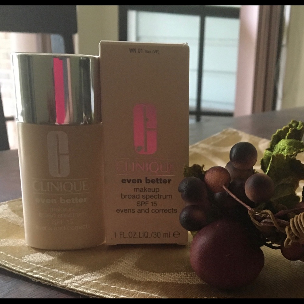 Clinique Even Better Foundation SPF 15